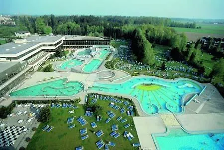 Würdinger Hof 3*